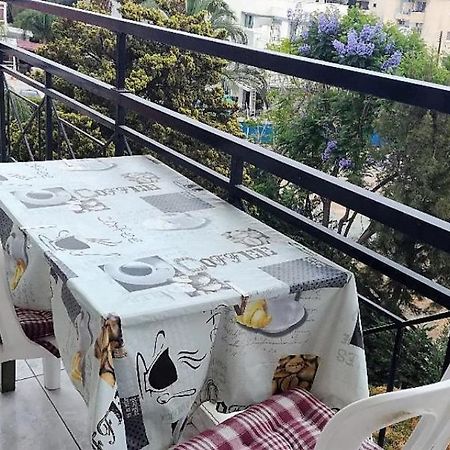 Homestay With Nice View In Comfortable Area Lemesós Eksteriør bilde